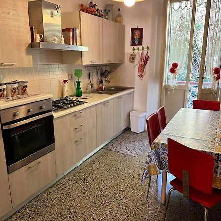 Appartamento Vicino Al Centro 皮斯托亚 外观 照片